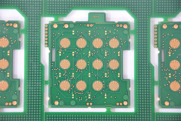 Conheça a Tecnologia de Fabricação de PCB